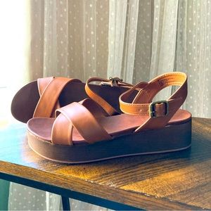 BNIB Universal Thread Billi platform pumps